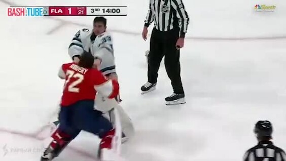 Драка вратарей в НХЛ: Бобровский сошёлся с американским голкипером
Драка вратарей в НХЛ: Бобровский сошёлся с американским голкипером