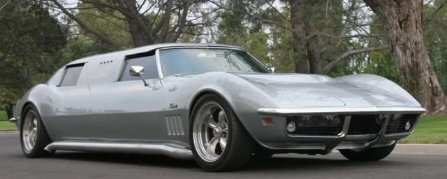 Лимузин на базе Chevrolet Corvette 1969 года (17 фото)