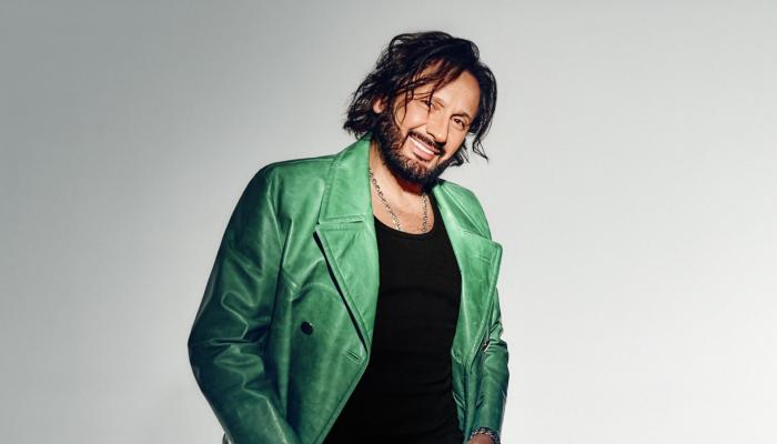 Мало кто узнает этого артиста по старому фото