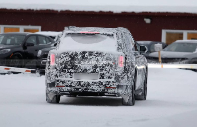 Рендеры нового Rolls-Royce Cullinan Рендеры нового Rolls-Royce Cullinan