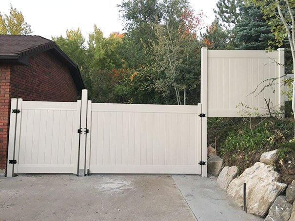 Откровенно провальные конструкции и постройки (16 фото)