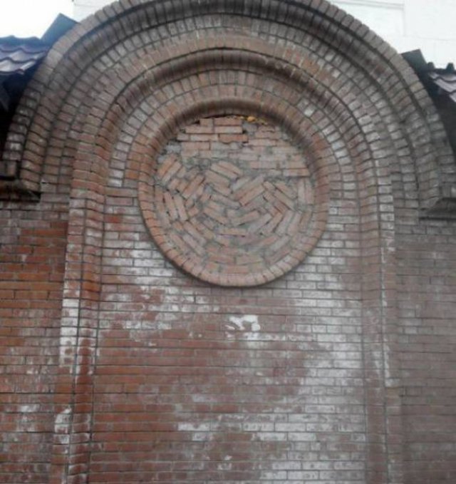 Подборка странных конструкций (23 фото)