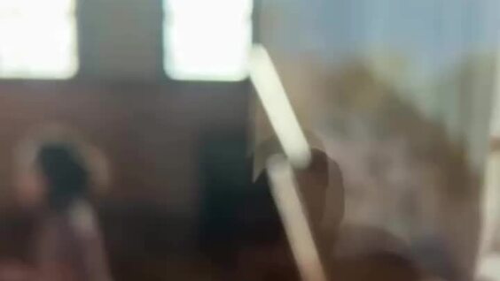 
        Девушка выложила рилс с&nbsp;идеальным монтажом    