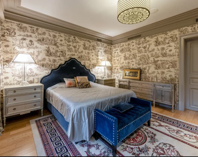 Стивен Сигал продает свой особняк в Подмосковье за 700 млн Стивен Сигал продает свой особняк в Подмосковье за 700 млн