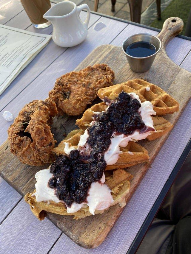 Нелепая подача блюд в кафе и ресторанах Нелепая подача блюд в кафе и ресторанах