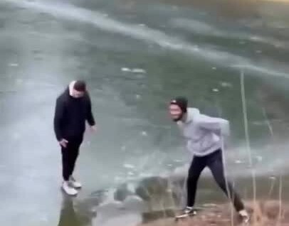 
        Спасение на&nbsp;тонком льду&hellip; и&nbsp;полный провал!    