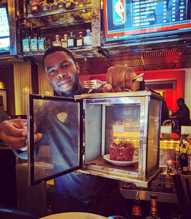 Нелепая подача блюд в кафе и ресторанах (21 фото)