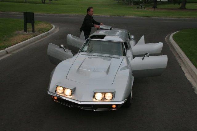 Лимузин на базе Chevrolet Corvette 1969 года