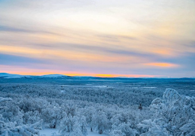 Первое солнце за 40 дней (3 фото + видео)