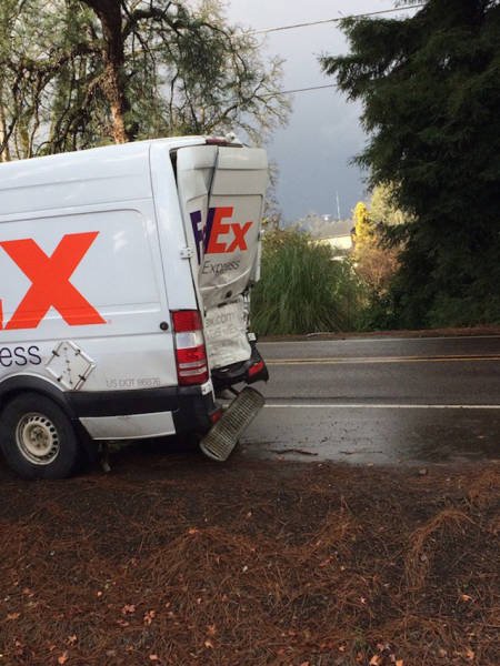 Неприятности случаются - 04.02.2026 (27 фото)