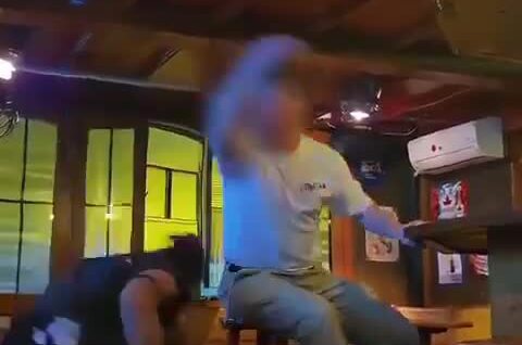 
        Когда забыл, что&nbsp;не&nbsp;в&nbsp;интернете    