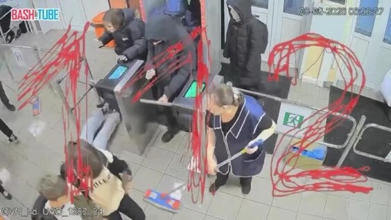 В московской школе семиклассница получила серьёзную травму после удара током от турникета
В московской школе семиклассница получила серьёзную травму после удара током от турникета