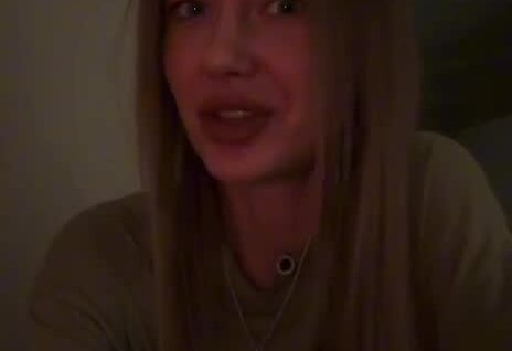 
        Девушка возмутилась ценами на&nbsp;туры на&nbsp;Байкал    