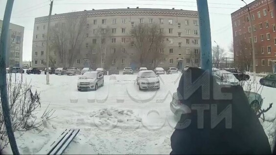 
        Пьяный мужчина избил пенсионерку в&nbsp;Оренбургской области    