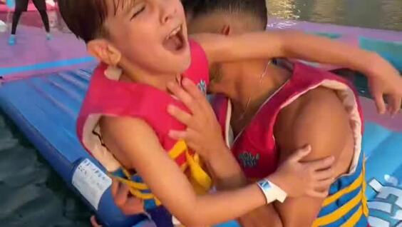 
        С&nbsp;батей всегда веселее    