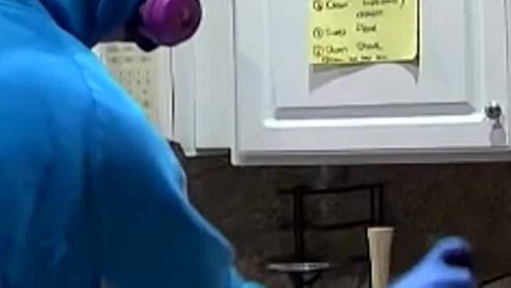 
        Мужчина неоднократно травил соседей аэрозолем от&nbsp;насекомых    