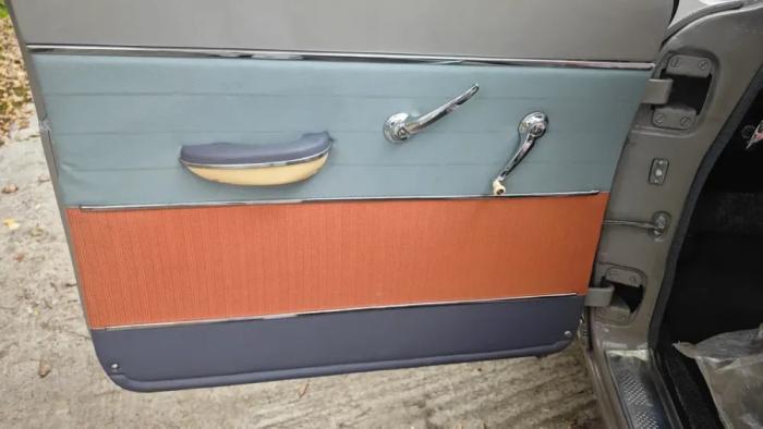 В продаже появилась редчайшая Волга с &laquo;автоматом&raquo;