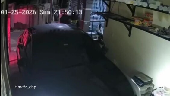 
        Мужчина скрылся от&nbsp;вооруженных грабителей в&nbsp;Доминикане    