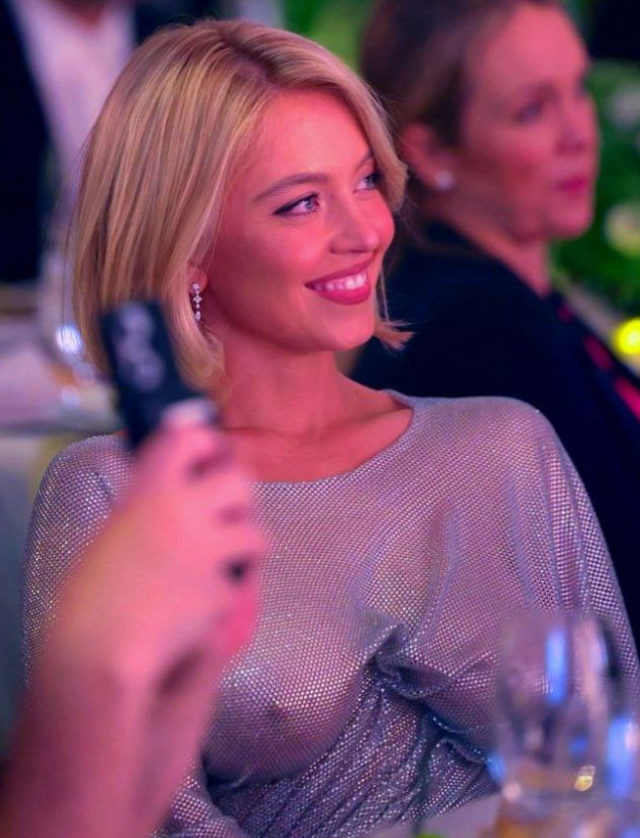 Сидни Суини станет &laquo;Эльвирой: Повелительницей тьмы&raquo;