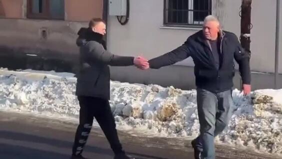 
        Конфликт на&nbsp;дороге с&nbsp;неожиданным финалом    