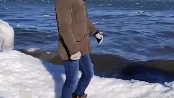 
        Батя нашёл себе приключений    