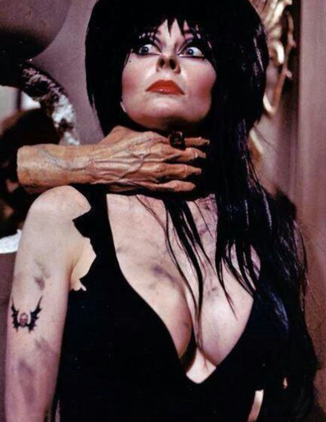 Сидни Суини станет &laquo;Эльвирой: Повелительницей тьмы&raquo;