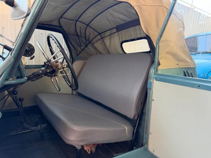 64-летнюю "капсулу времени" в виде мотоколяски СМЗ выставили на продажу