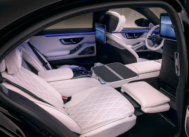 Рестайлинг Mercedes S-класса: что нового в машине