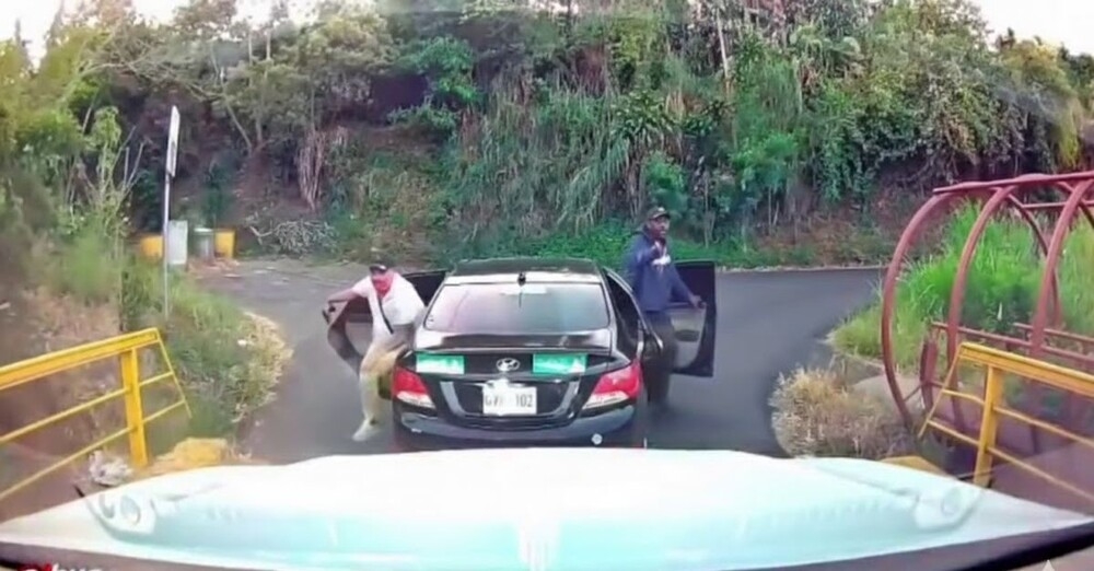 
        Неудачная попытка ограбления и&nbsp;угона в&nbsp;Коста-Рике    