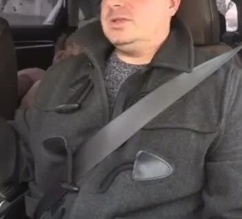 
        Конфликт таксиста с&nbsp;пассажиркой    