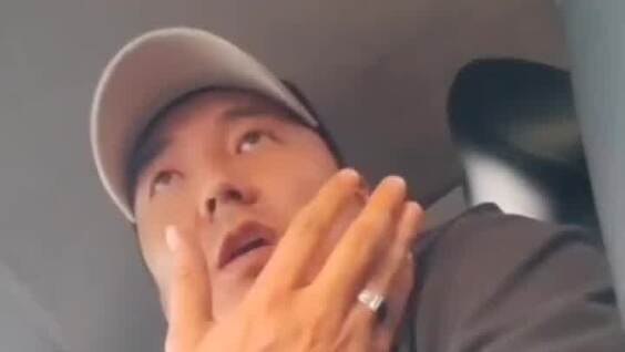 Детское кресло стало причиной обвинений таксиста в педофилии
Детское кресло стало причиной обвинений таксиста в педофилии