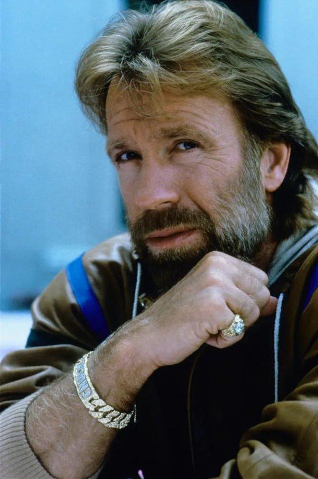 Умер Чак Норрис: лучшие фото легенды боевиков