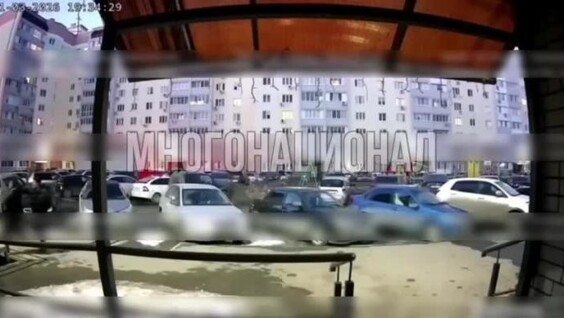 В Подмосковье мигрант избил 13-летнюю девочку из-за мяча
В Подмосковье мигрант избил 13-летнюю девочку из-за мяча