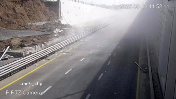 
        Обрушение подпорной стены путепровода в&nbsp;Ташкенте    