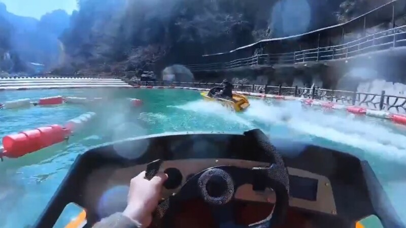 
        "Картинг" на&nbsp;воде в&nbsp;Китае    