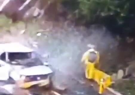 
        Остановился по&nbsp;нужде &mdash; и&nbsp;чудом остался жив    