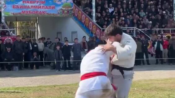 
        Спортсмен победил непобедимого чемпиона Таджикистана    