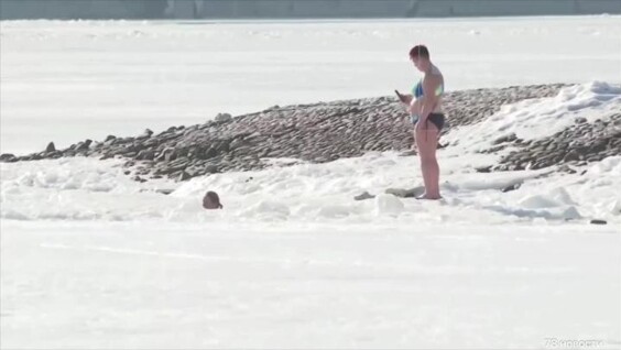 
        В&nbsp;Санкт-Петербурге за&nbsp;три&nbsp;месяца до&nbsp;лета открыли пляжный сезон    