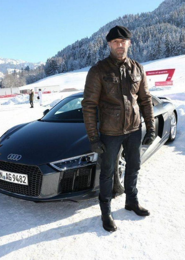 Поразительный гараж Джейсона Стэтхэма