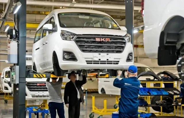 &laquo;АвтоВАЗ&raquo; начал производство коммерческих автомобилей SKM