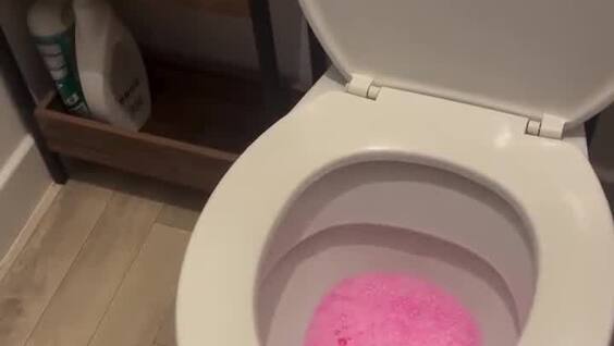 Порошок для девушек, которые стесняются ходить в туалет при парне
Порошок для девушек, которые стесняются ходить в туалет при парне