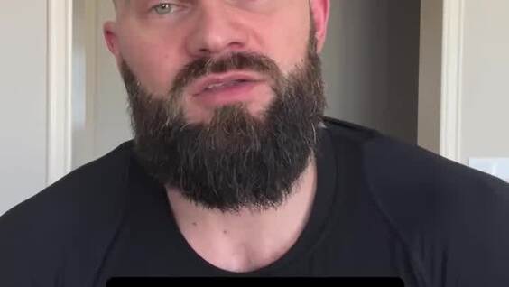 
        В&nbsp;Ростове-на-Дону 62-летний мужчина спас незнакомку от&nbsp;агрессора и&nbsp;пострадал сам    