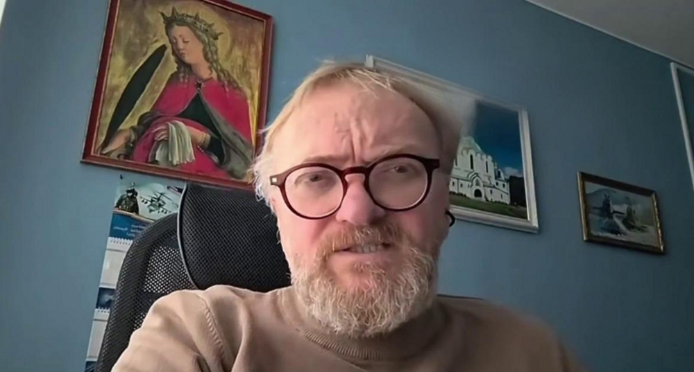 
        Виталий Милонов предложил создать карантинную зону для&nbsp;эвакуированных проституток    