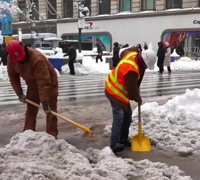 Нью-Йорк превратился в Санкт-Петербург
