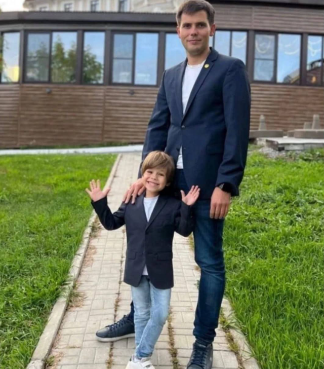 Внук Юрия Гагарина выбрал земной путь и возглавил аэропорт Внук Юрия Гагарина выбрал земной путь и возглавил аэропорт