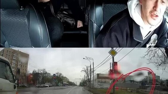 В Москве таксист и пассажир помогли женщине, потерявшей сознание прямо на тротуаре
В Москве таксист и пассажир помогли женщине, потерявшей сознание прямо на тротуаре