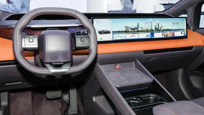 Hyundai представил электромобиль Ioniq V