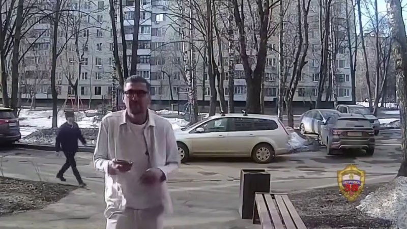 
        В&nbsp;Москве задержали карманника после кражи телефона    