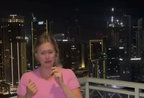 Прощание с Дубаем оказалось сложнее, чем она думала
Прощание с Дубаем оказалось сложнее, чем она думала