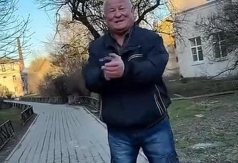 Мужчина в пьяном виде сделал непристойный комментарий девушке
Мужчина в пьяном виде сделал непристойный комментарий девушке